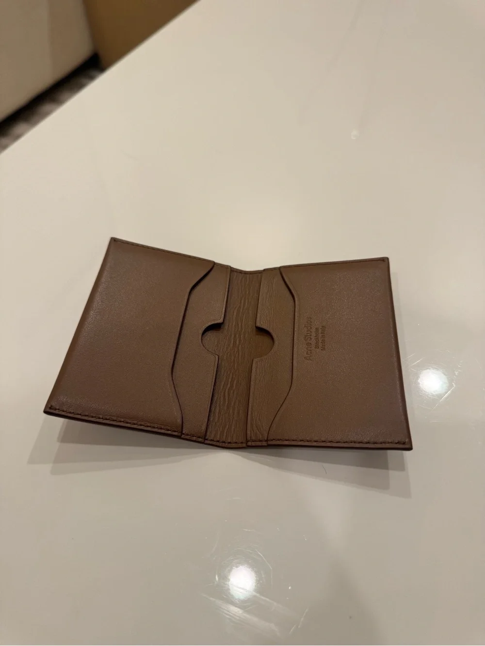 Acne Studios compact acne